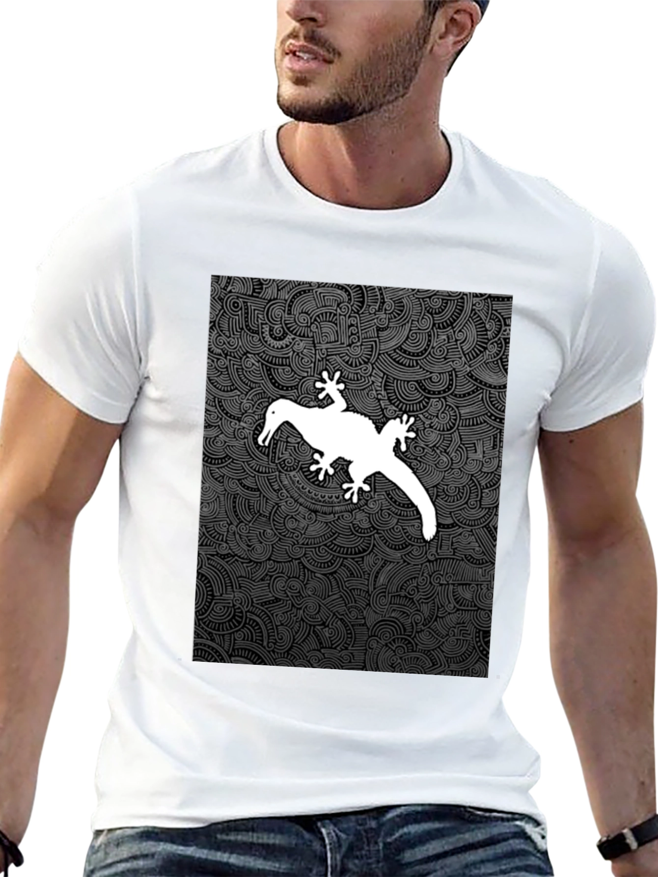 Quirky Gecko Graphic Tee - Black Cotton Blend