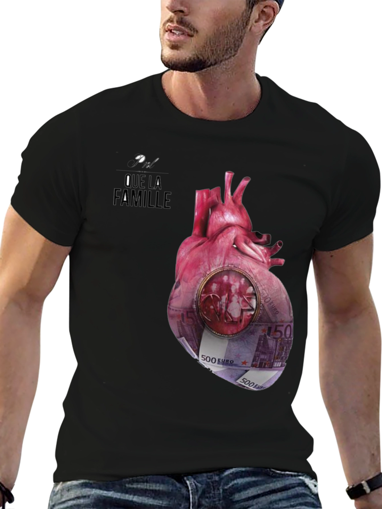 Unique Que La Famille Anatomical Heart Graphic Tee