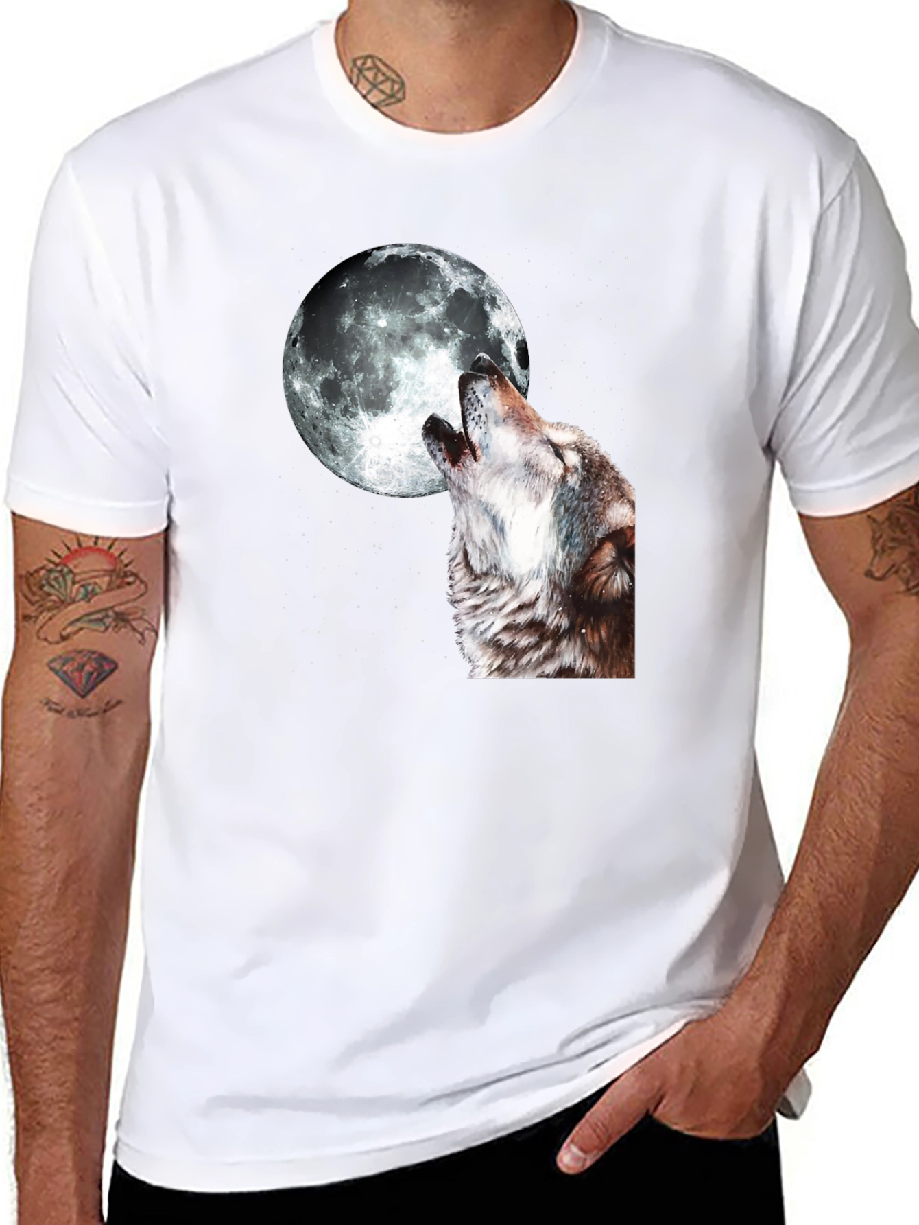 Wolf Howling at Moon Graphic T-Shirt