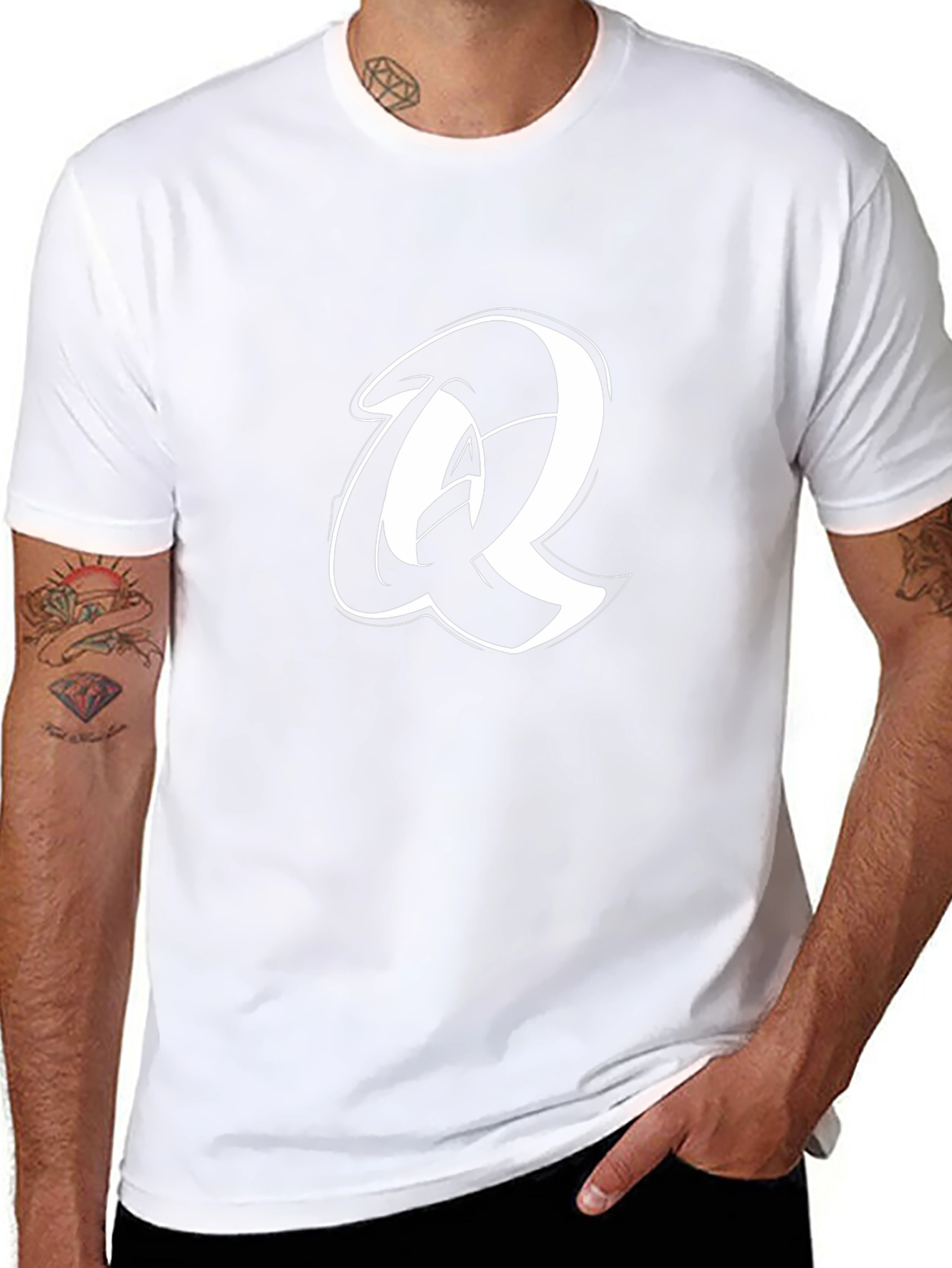 Letter Q Graphic Tee - Bold Black T-Shirt