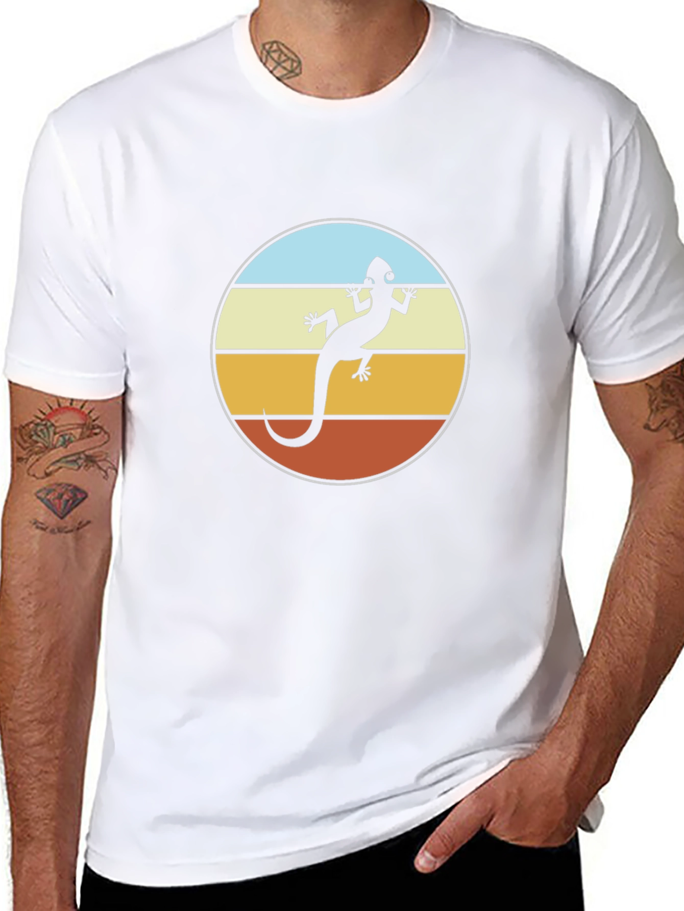 Retro Lizard Graphic Tee - Cool & Casual
