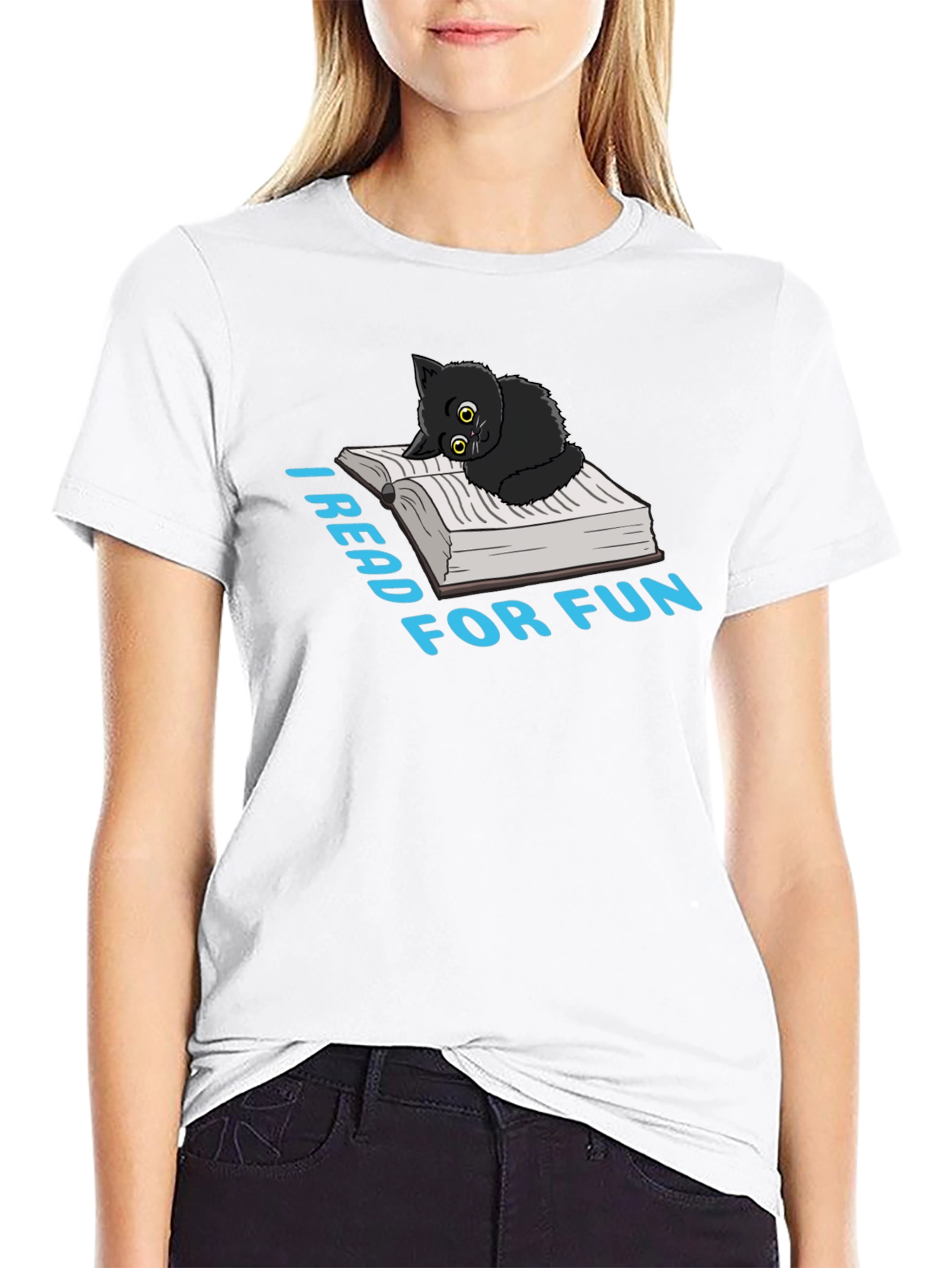 I Read for Fun Black Cat T-Shirt