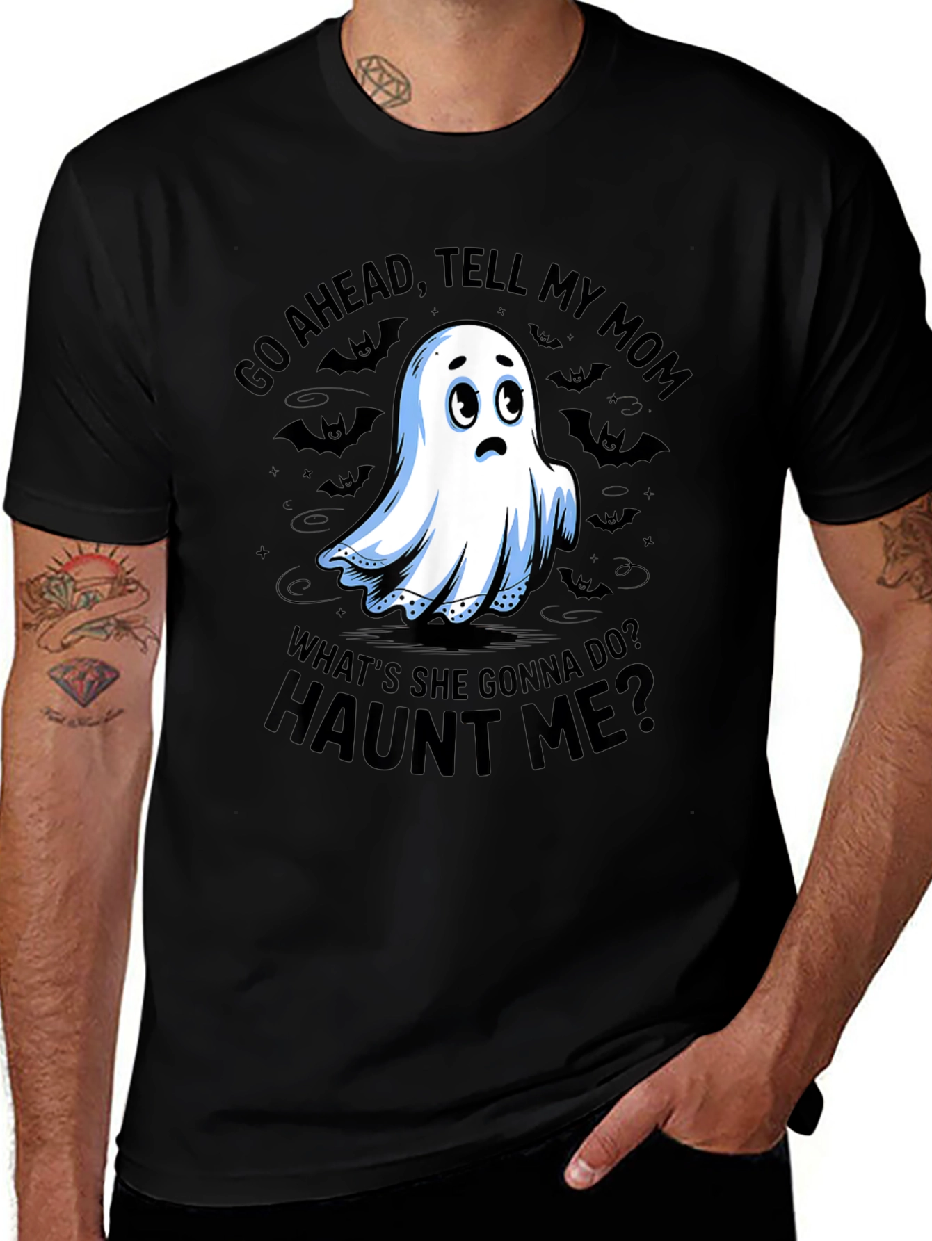 Funny Ghost Mom Halloween Black T-Shirt