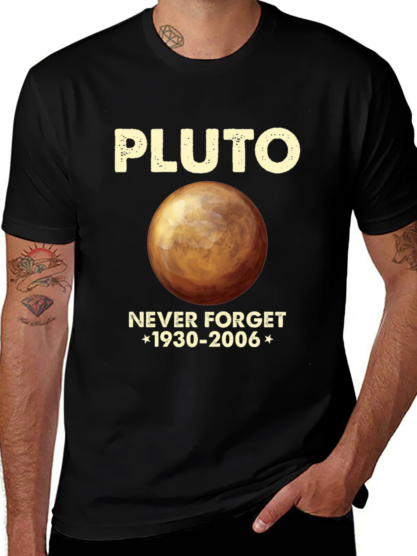 Pluto Never Forget T-Shirt - Retro Space Tee