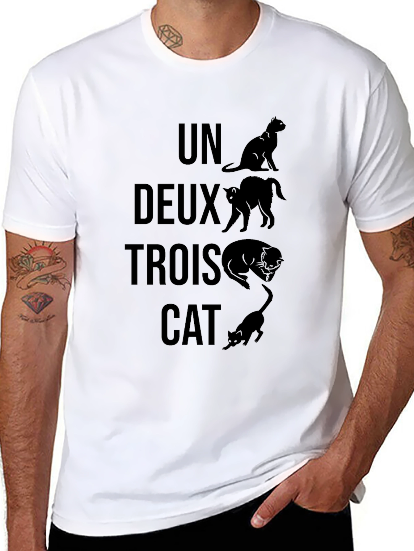 Un Deux Trois Cat Graphic T-Shirt