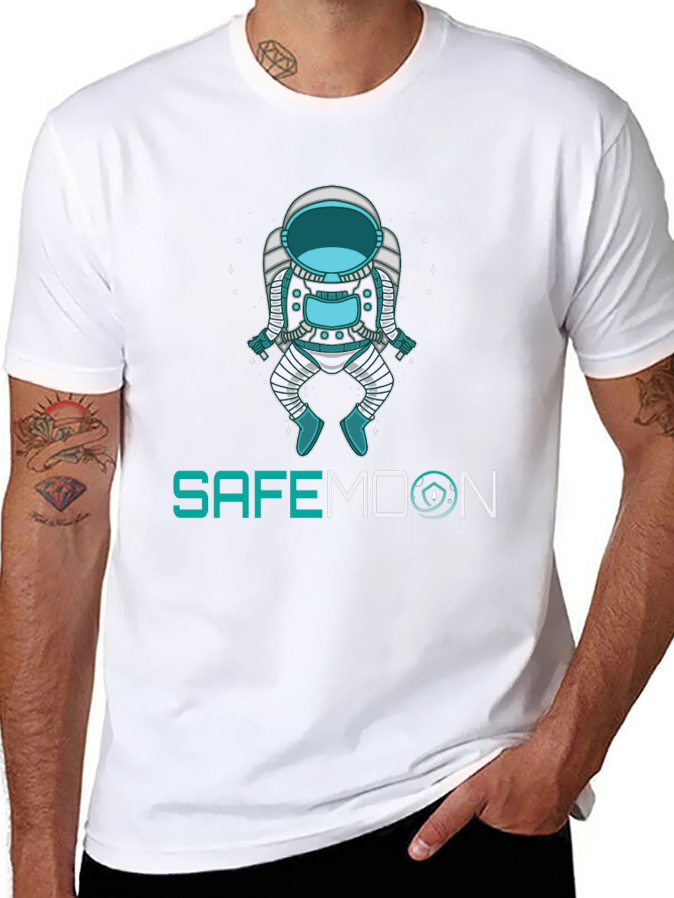 SafeMoon Astronaut Graphic Tee - Black Crypto T-Shirt