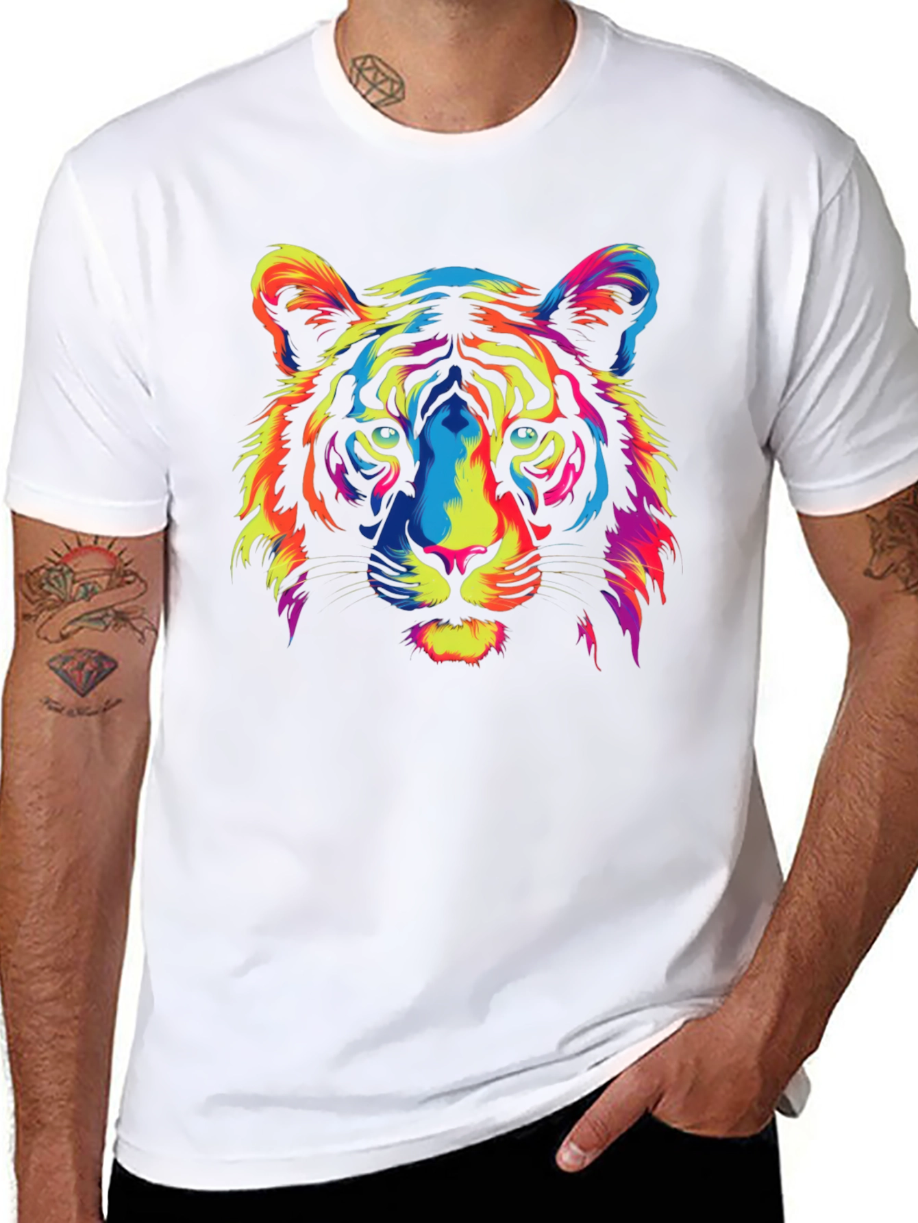 Vivid Tiger Graphic Tee - Black Cotton Crew Neck