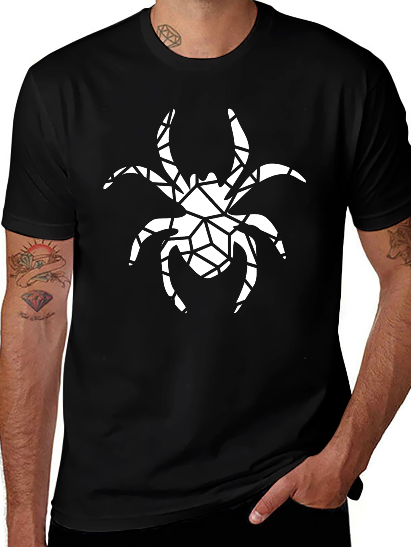 Geometric Spider Graphic T-Shirt - Modern Style