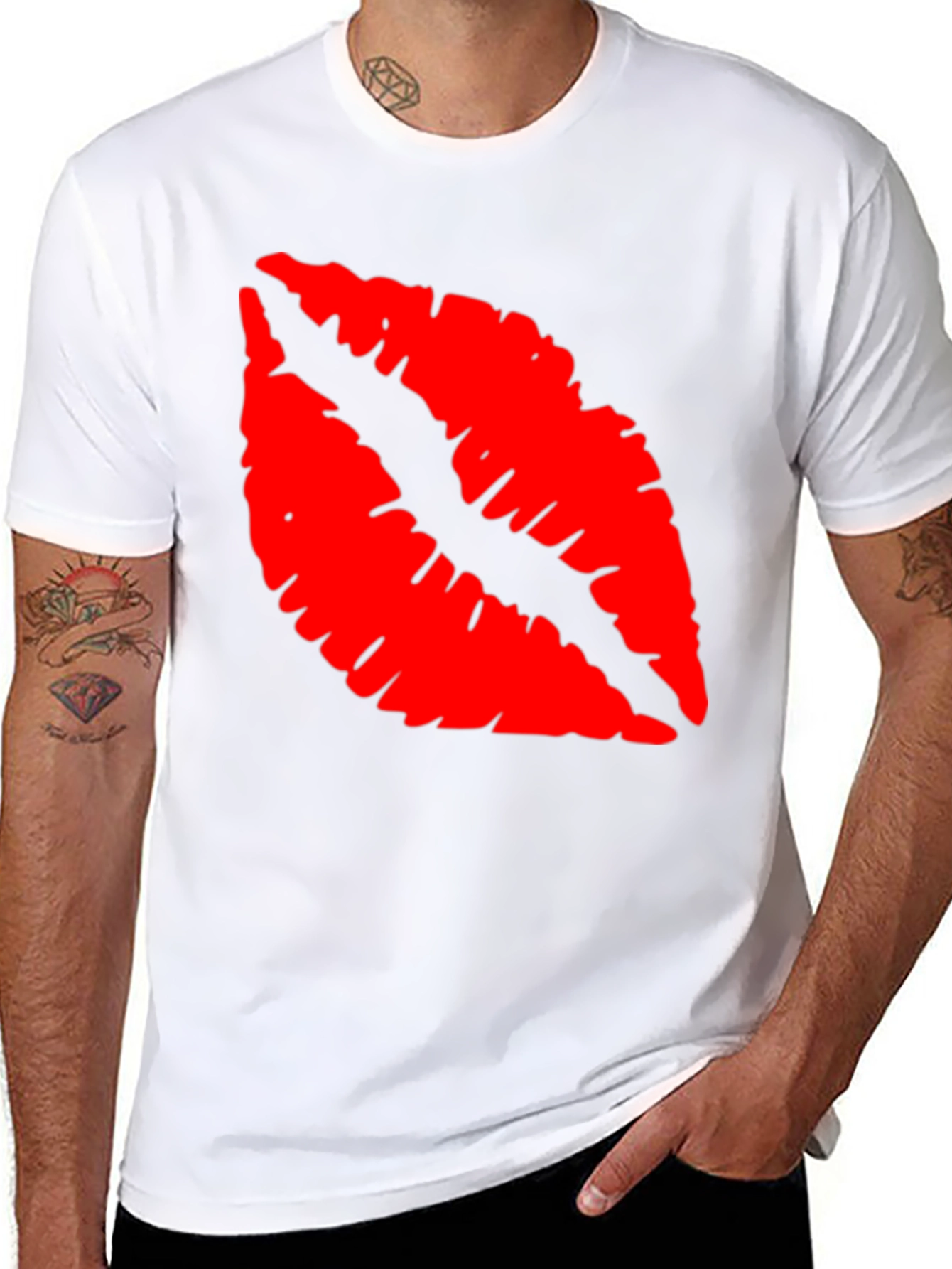 Red Lips Print Black T-Shirt