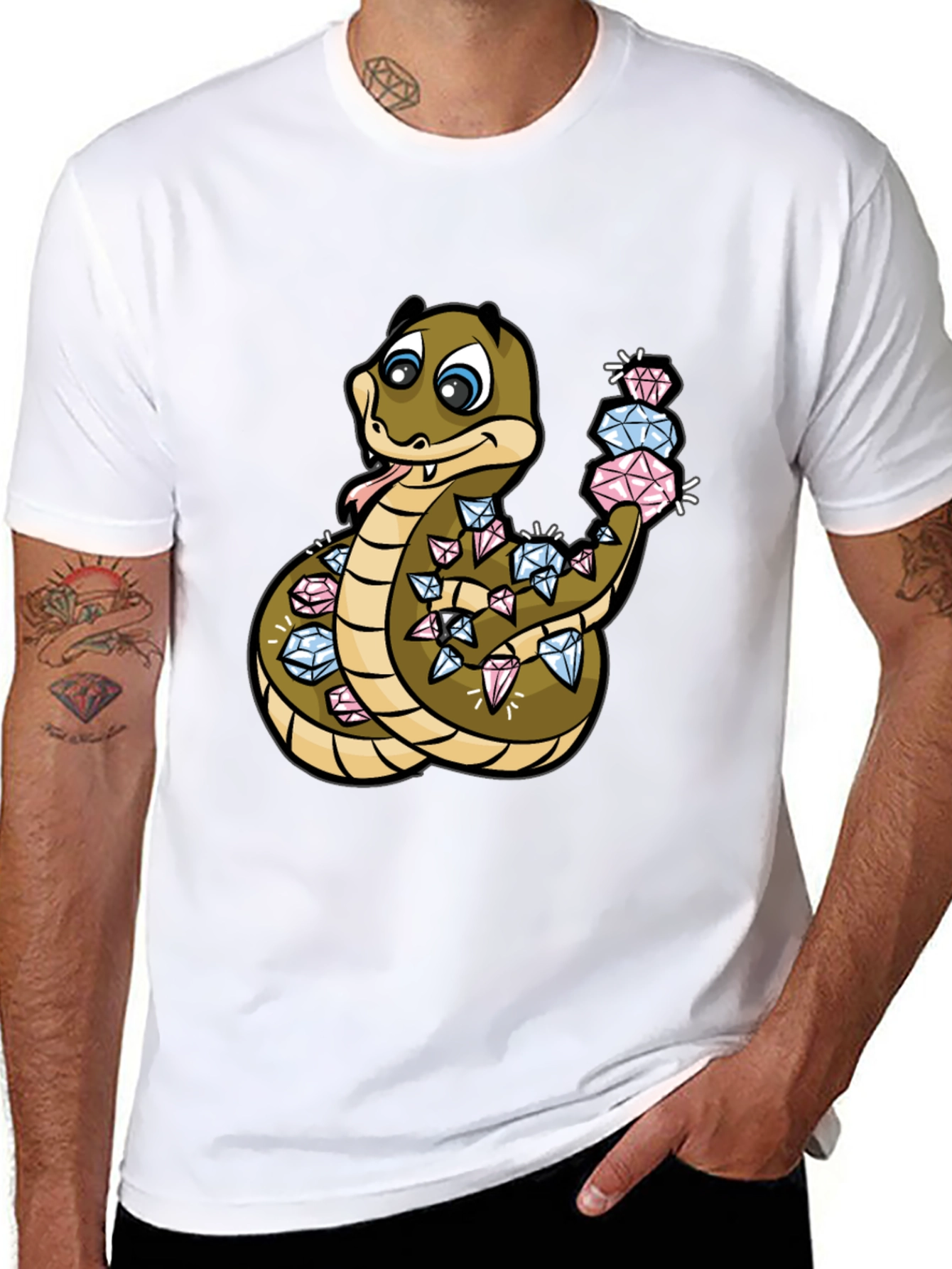 Diamond Snake Graphic Tee - Stylish Comfort