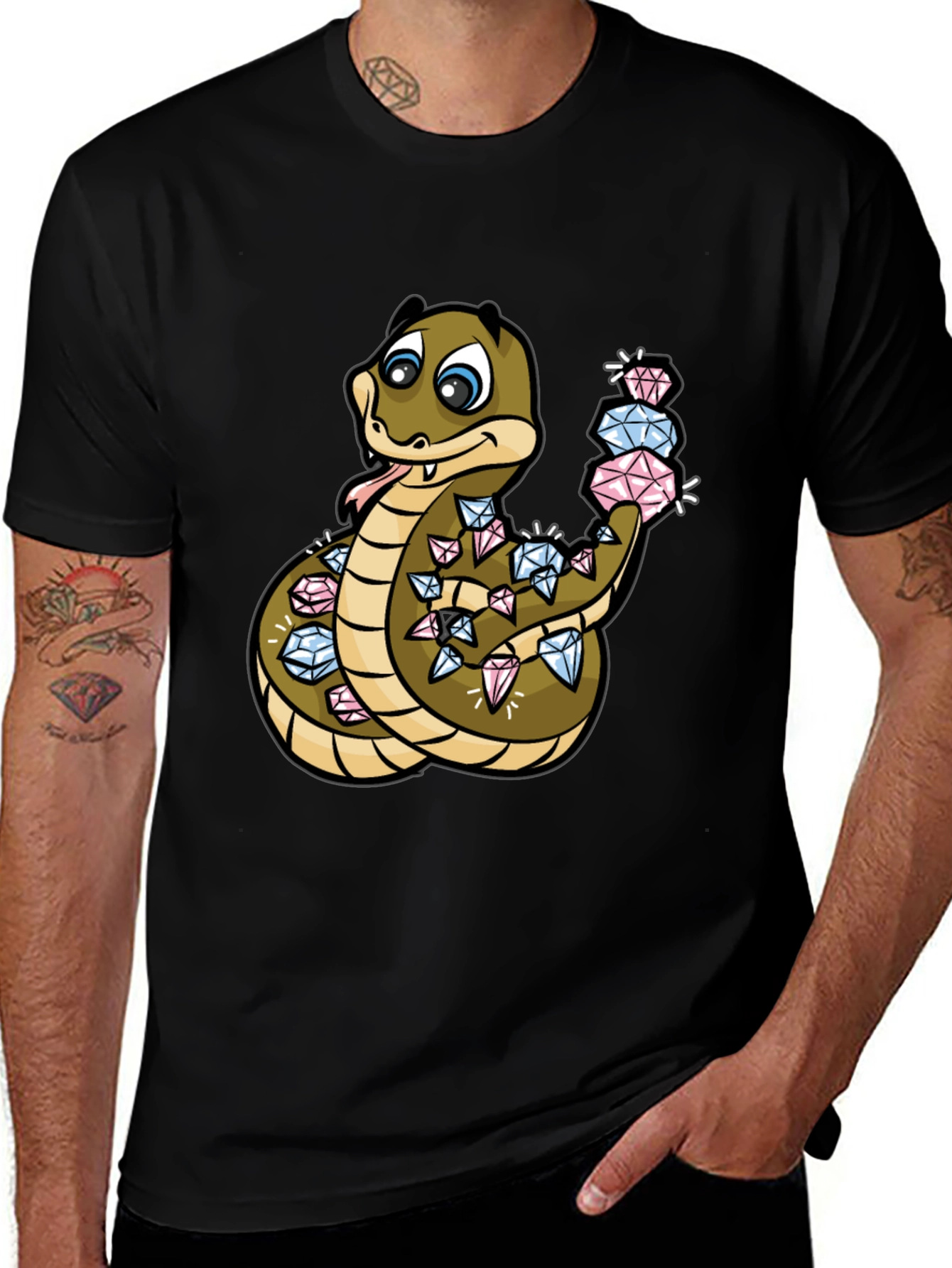 Diamond Snake Graphic Tee - Stylish Comfort