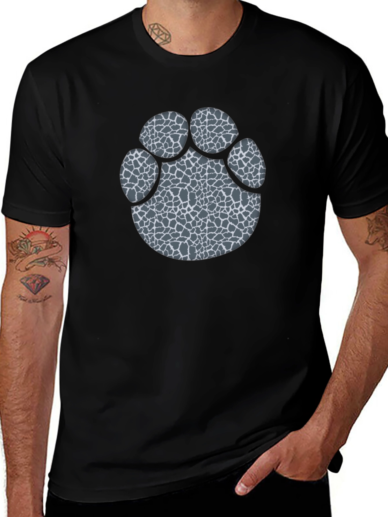 Cool Giraffe Print Paw T-Shirt