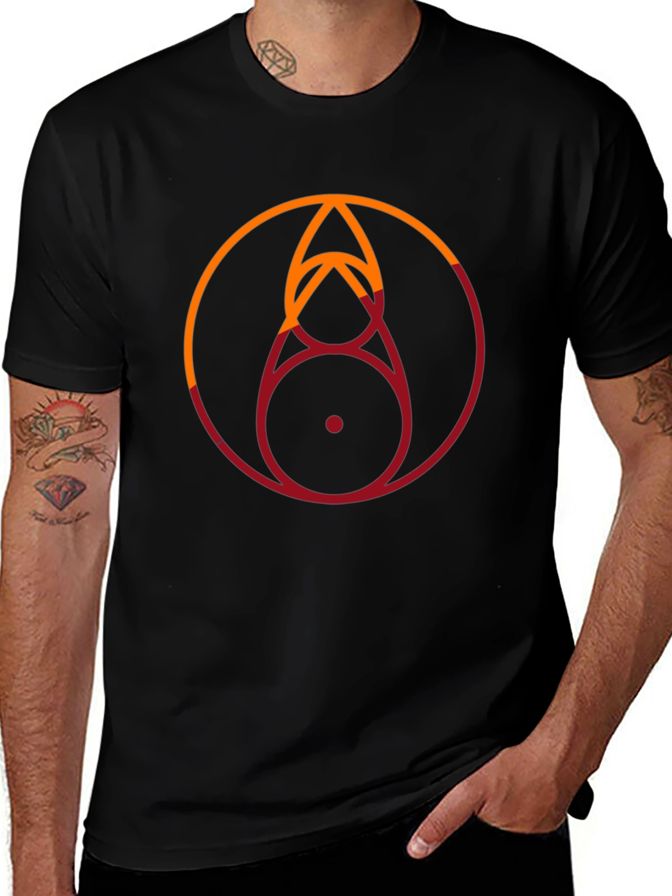 Geometric Circle Graphic Tee - Stylish Modern Design