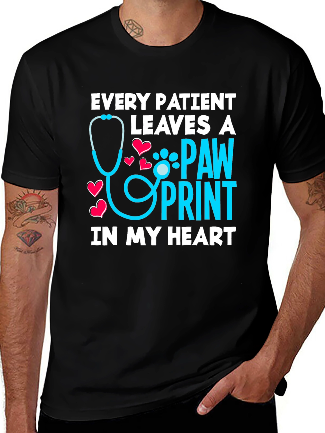Veterinarian Paw Print Heart Graphic T-Shirt