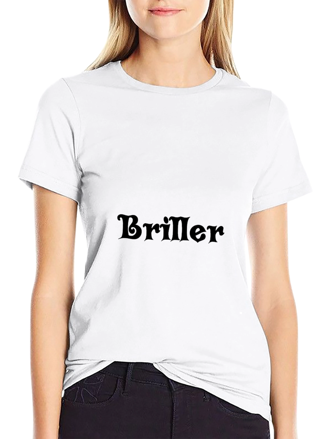 Briller Graphic Tee - Stylish Black T-Shirt
