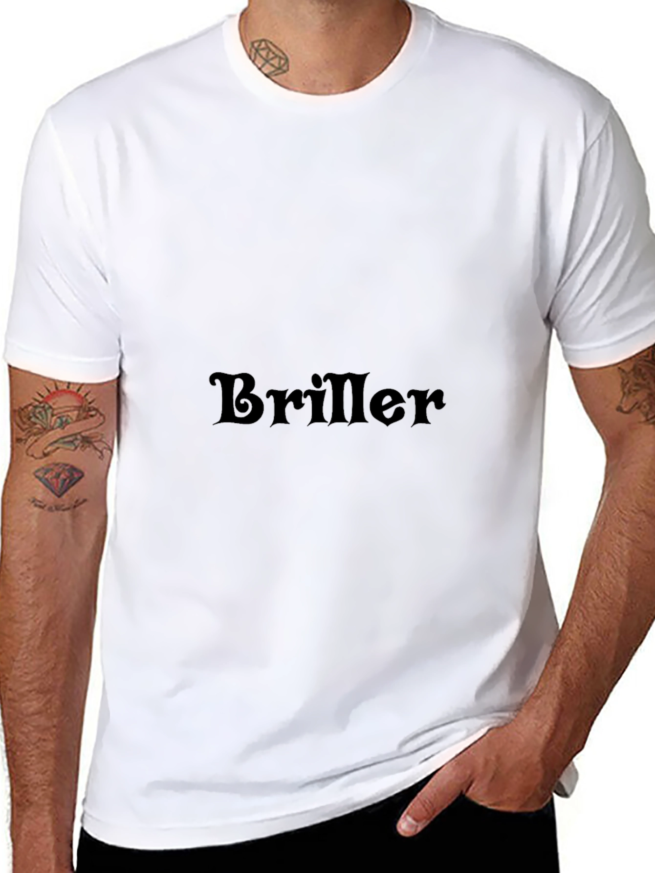 Briller Graphic Tee - Stylish Black T-Shirt