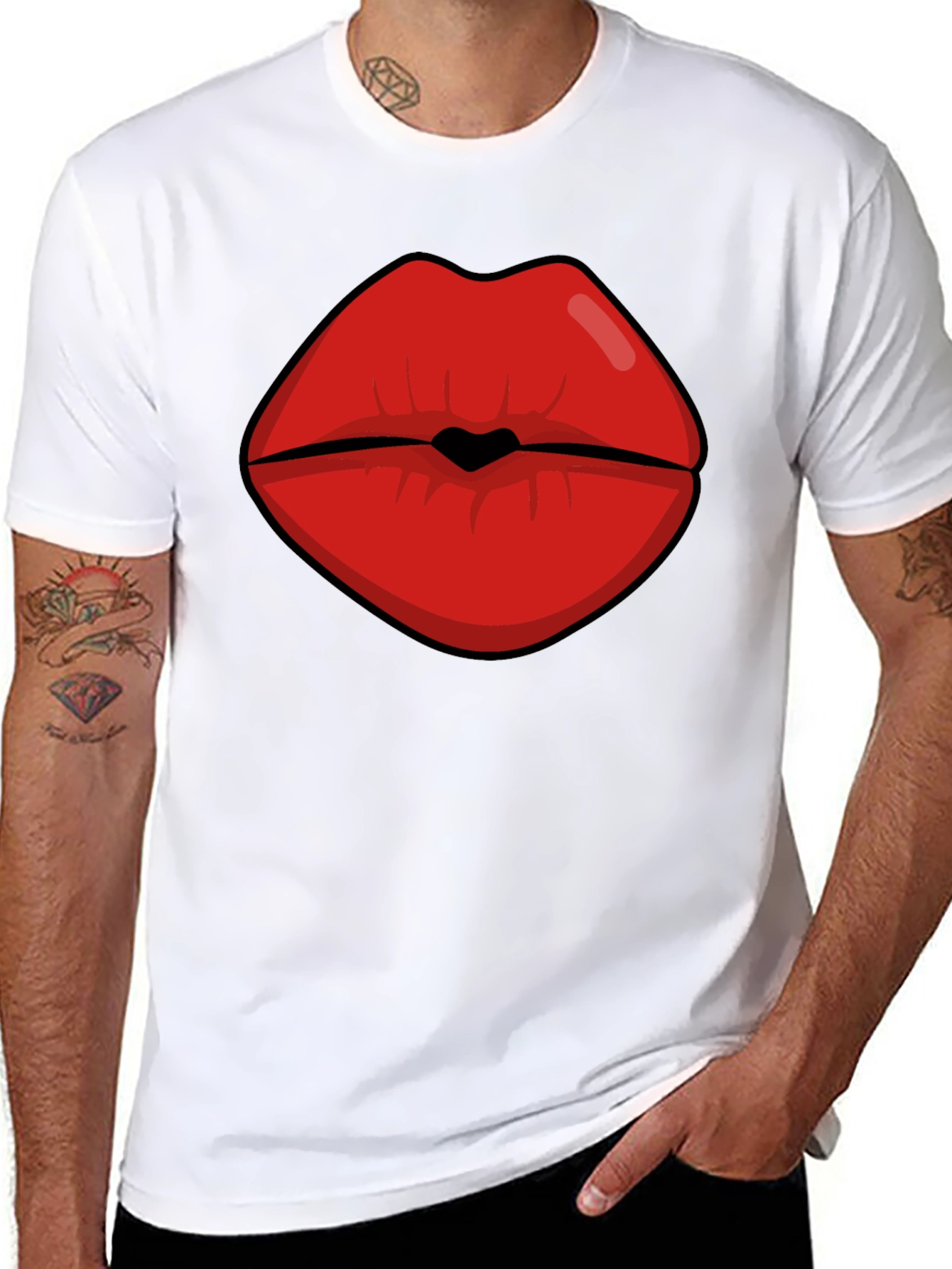 Bold Lips Graphic Tee - Black Cotton Blend