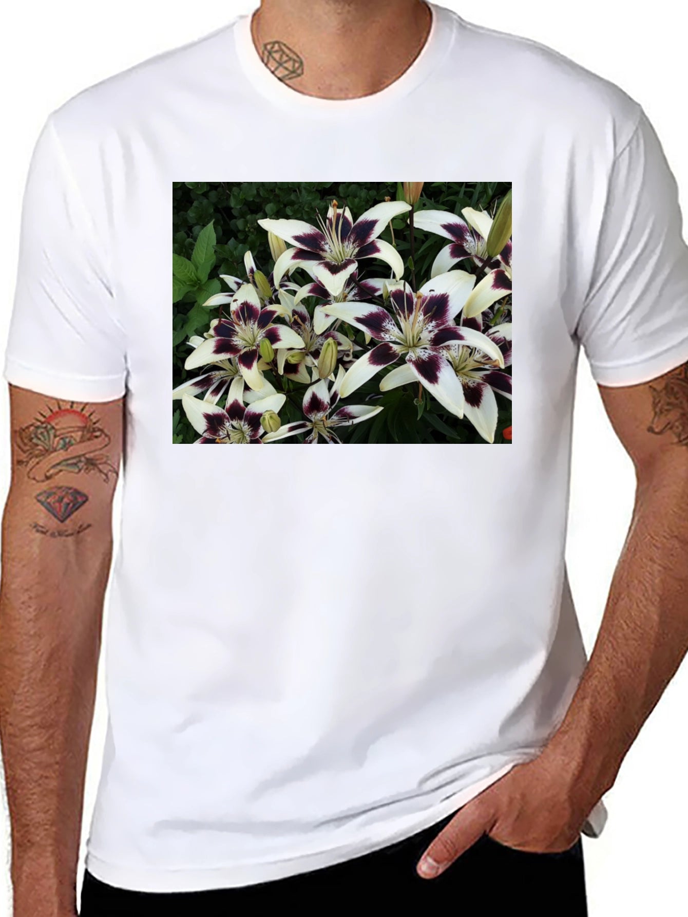 Floral Lily Print Black T-Shirt
