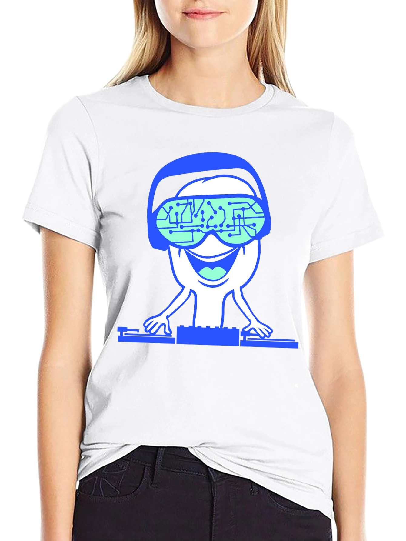 DJ Alien T-Shirt - Black Unique Design