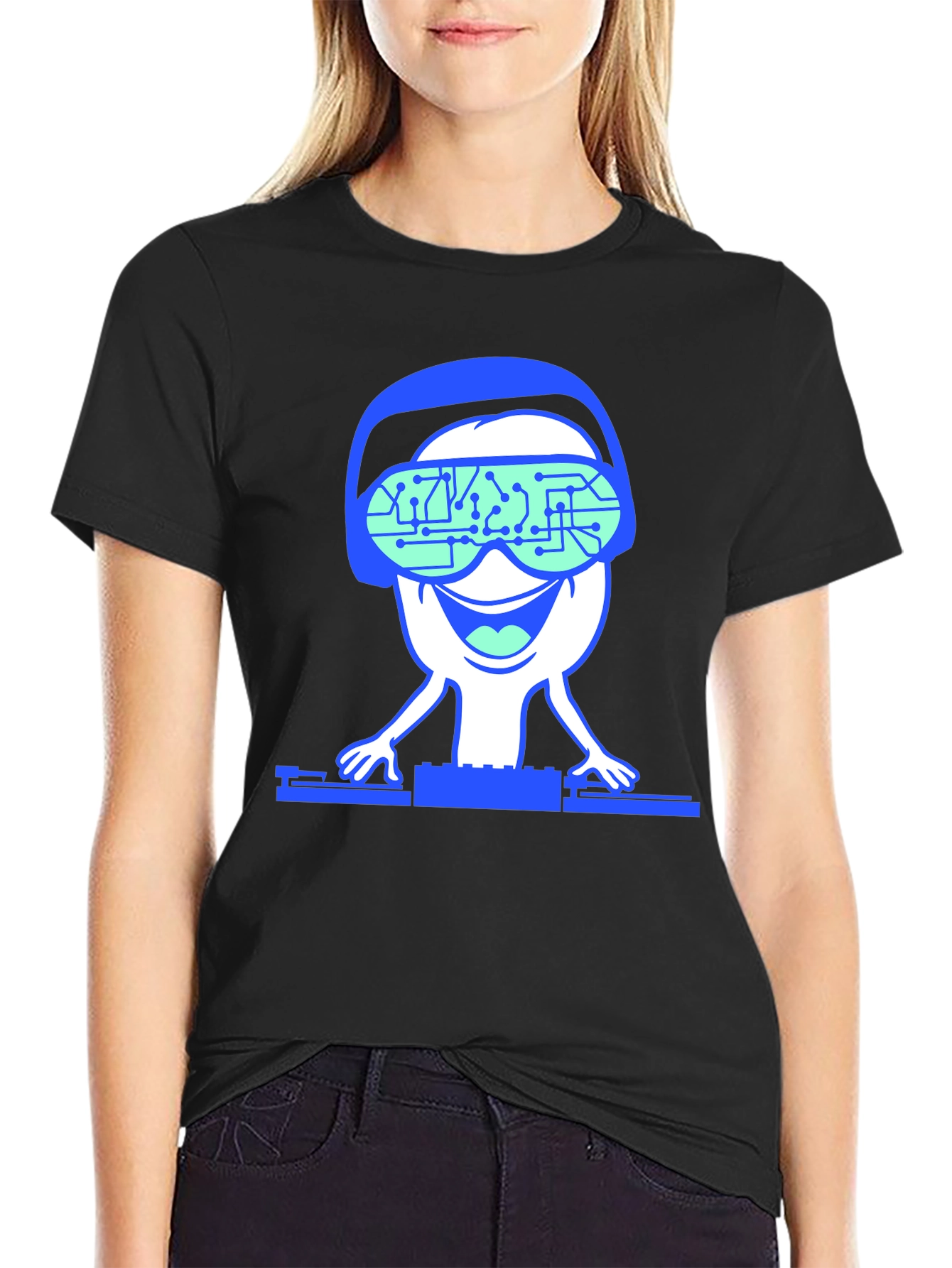 DJ Alien T-Shirt - Black Unique Design