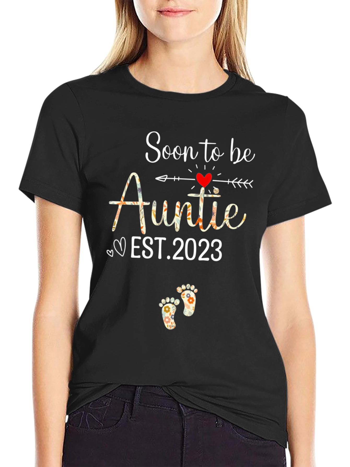 Soon to be Auntie EST. 2023 T-Shirt